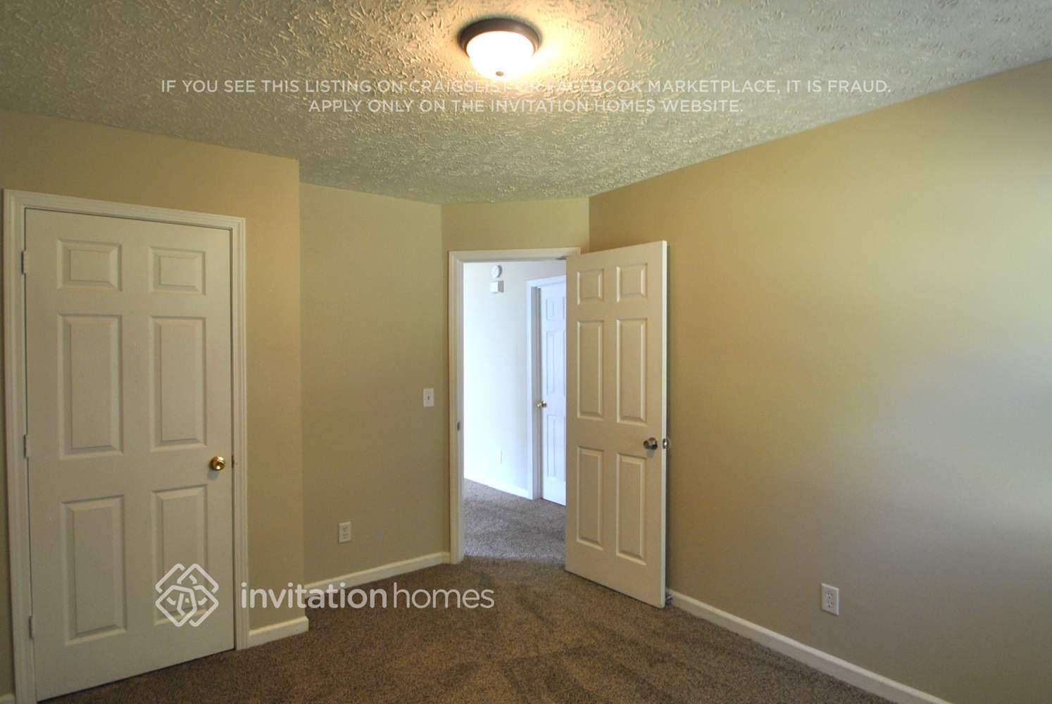 Building Photo - 216 Chelsea Ct