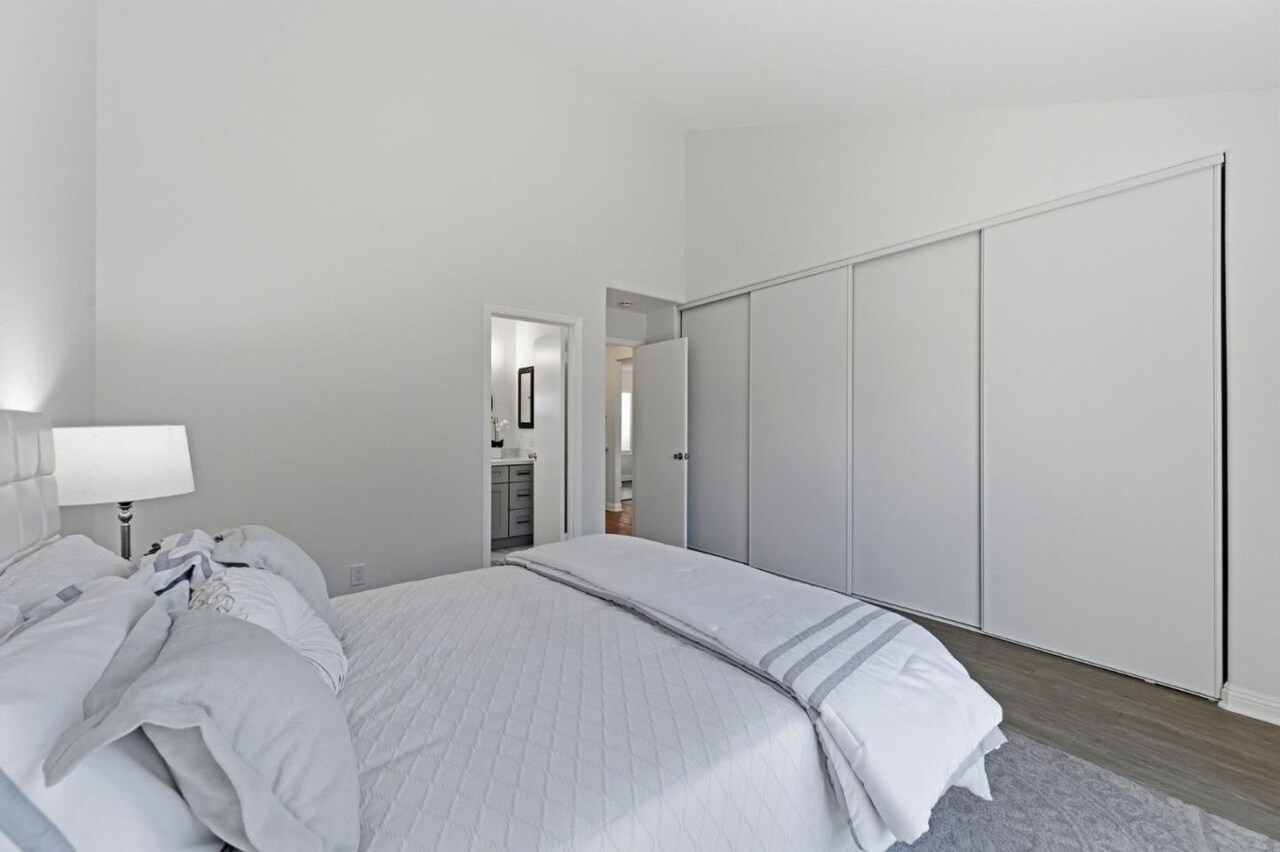 Building Photo - 73 Grandwell Way