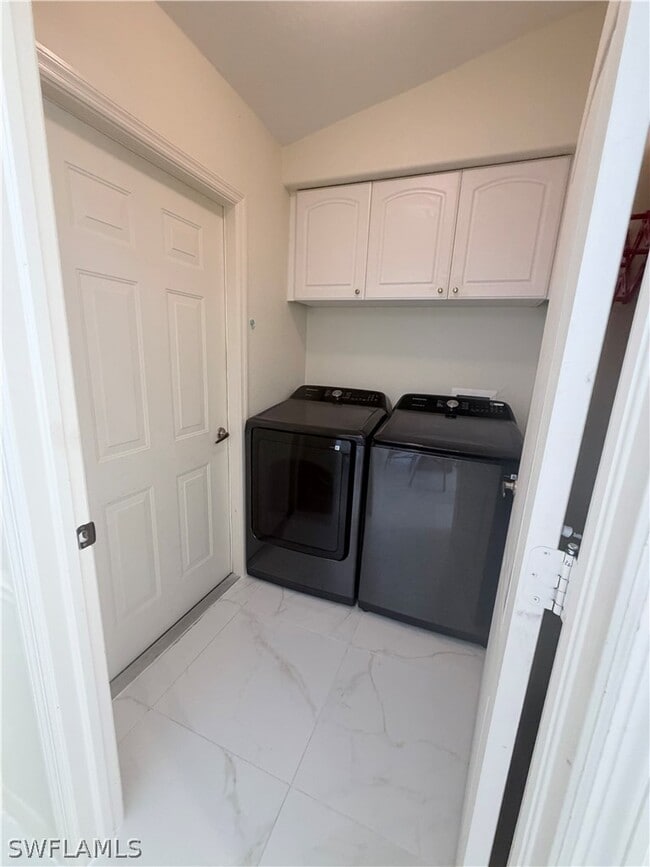 Building Photo - 8220 Ibis Cove Cir