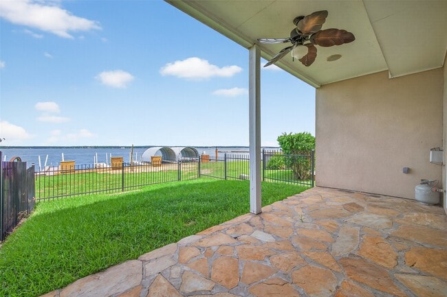 Building Photo - 16 Regency Pt