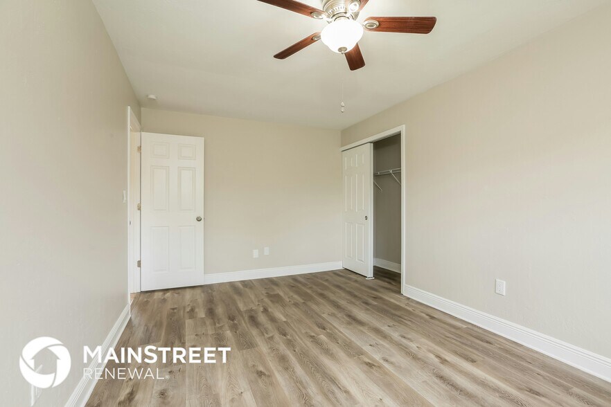 Building Photo - 2231 Lotus Rd