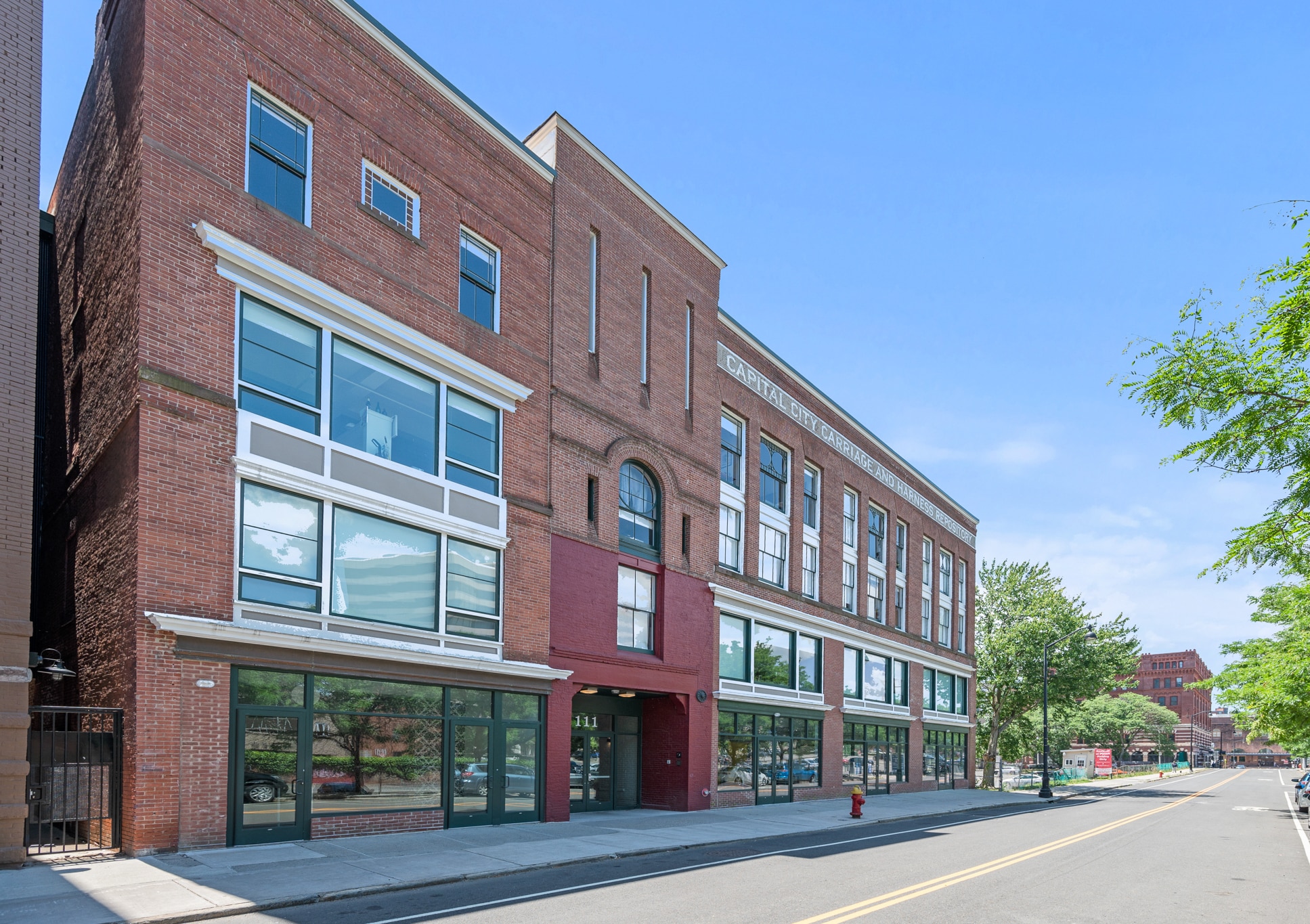 Building Photo - 103 Allyn St