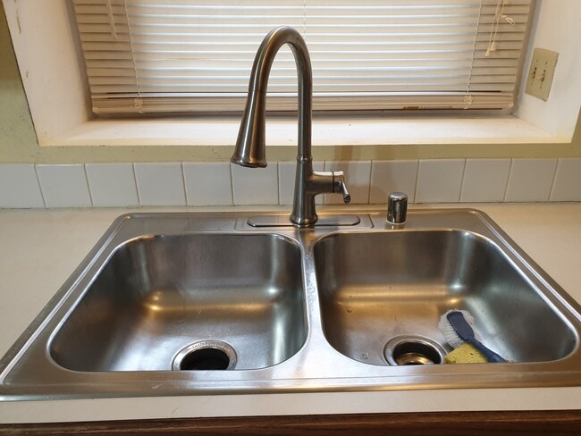 Building Photo - 2811 Winterbrook Cir