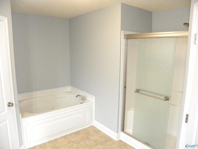 Building Photo - 107 Haven Ridge Rd