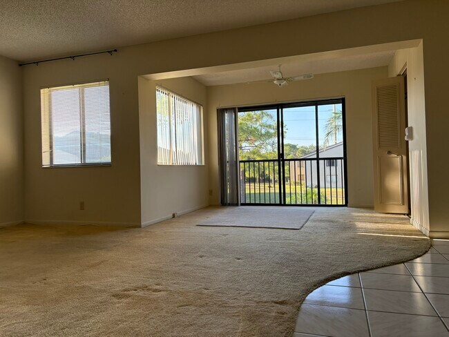 Building Photo - 503 Shady Pine Way