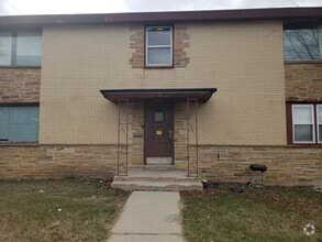Building Photo - 5501N51stJ