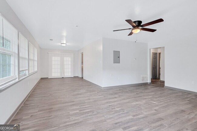 Building Photo - 968 Sexton Dr