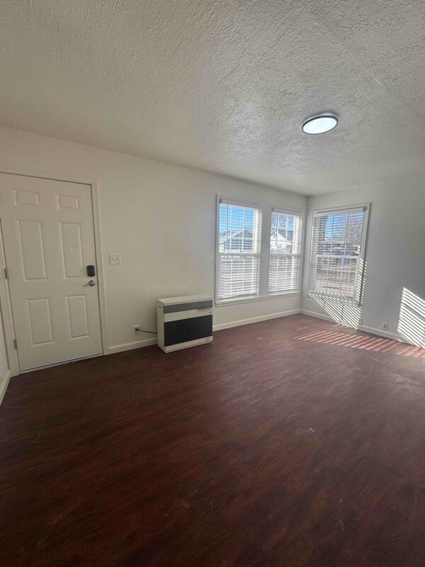 Building Photo - 55 S I St