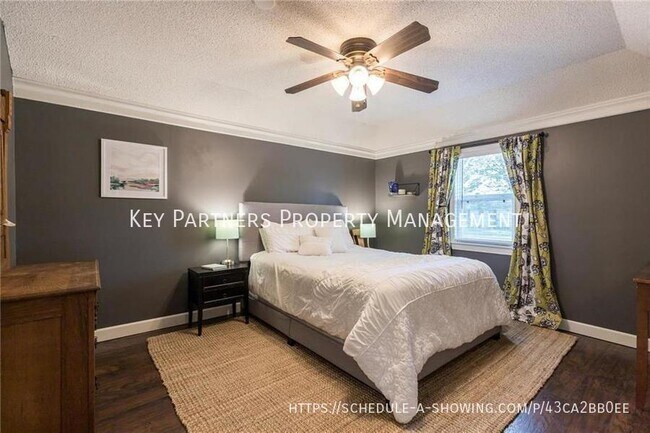 Building Photo - 1309 Linden Rd