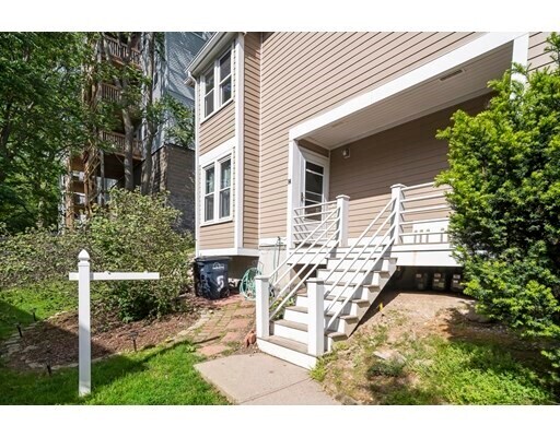 Building Photo - 54 Rockvale Cir