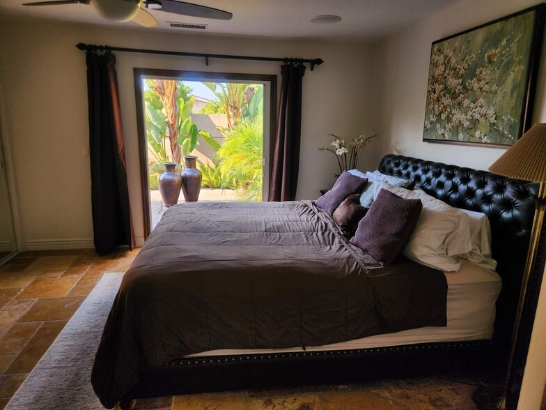 Building Photo - 12301 Frontera Rd