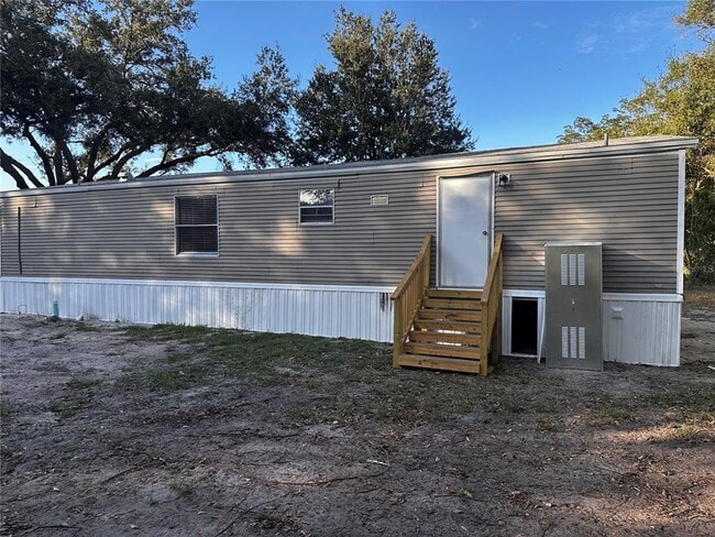 Building Photo - 12111 Anderson Dr