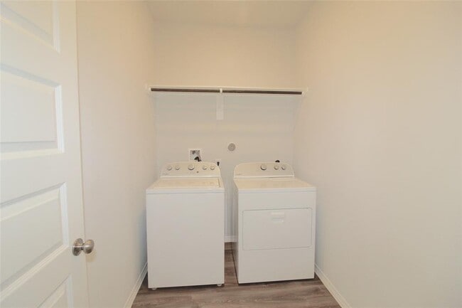 Building Photo - 23235 Spring Genesis Ln