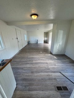 Building Photo - 9499 Brayton Dr