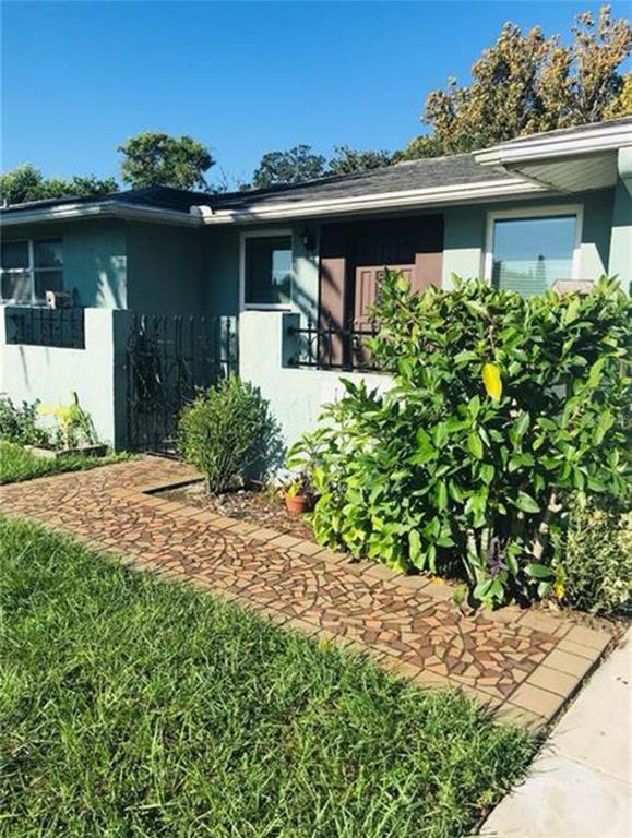 Building Photo - 10327 Oleander Dr