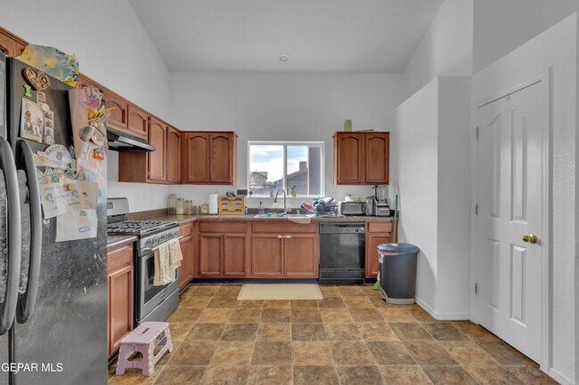 Building Photo - 11945 Mesquite Lake Ln