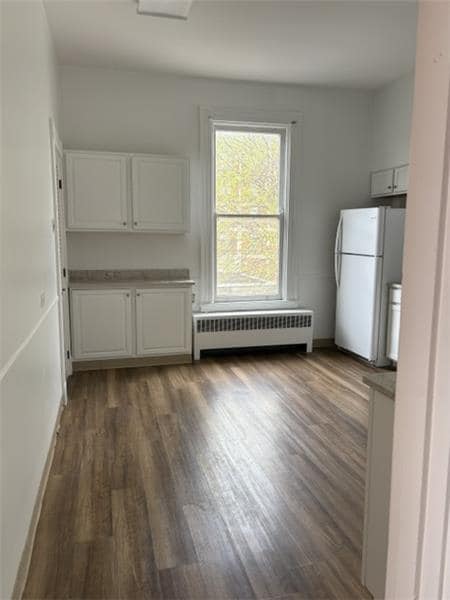 Building Photo - 835 York St