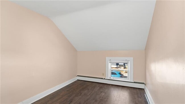 Building Photo - 21 Highland Ave