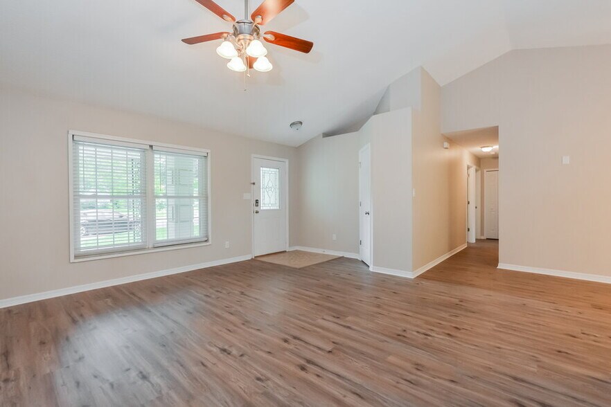 Building Photo - 2701 Bolton Bend