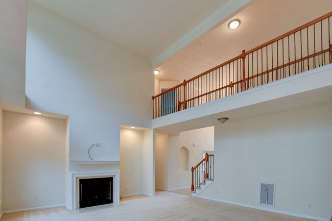 Building Photo - 5444 Royal Tern Ct