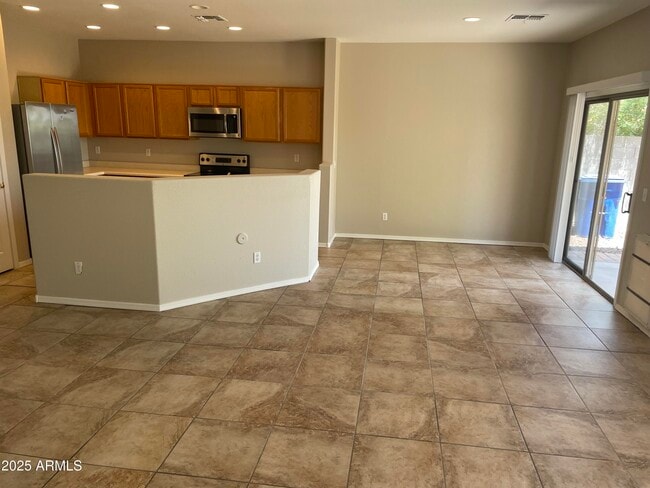 Building Photo - 17243 N 184th Dr