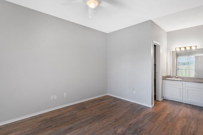 Building Photo - 12166 Metric Blvd