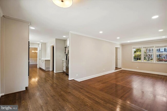 Building Photo - 7722 Desdemona Ct