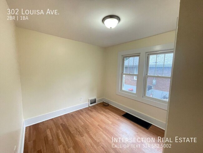 Building Photo - 302 Louisa Ave