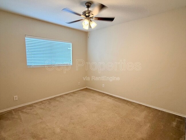 Building Photo - 25526 Gold Yarrow