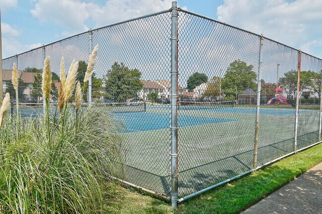 Building Photo - FOR RENT - KEMPSVILLE AREA, VIRGINIA BEACH!