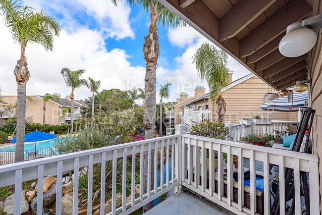 Building Photo - Beautiful 2 bed / 2 bath / 1286 sqft Condo...