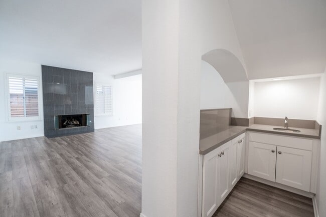 Building Photo - 17410 Majestic Cypress Way