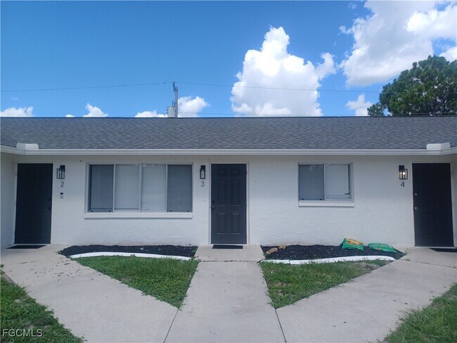Primary Photo - 937 SE 23rd Pl