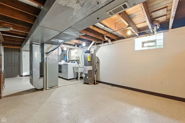 Building Photo - 14318 McCarthy Rd