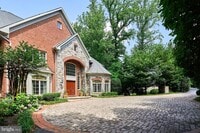 Building Photo - 7841 Montvale Way