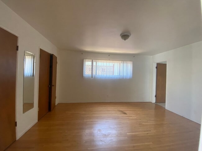 Building Photo - Home for Rent near Orange Circle