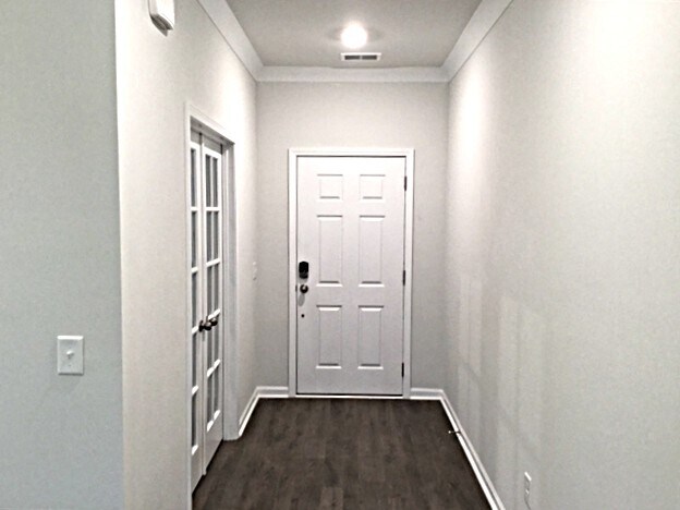 Building Photo - 1208 Seedling Dr