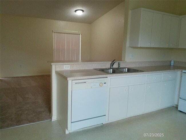 Building Photo - 6710 Bordeaux Blvd