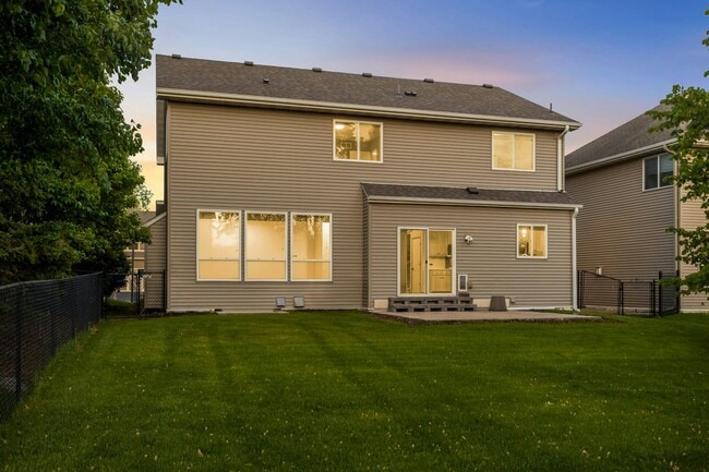 Building Photo - 10935 Eagle View Pl