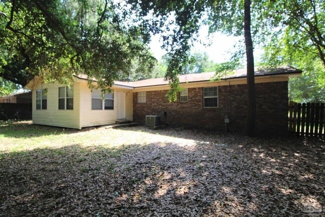 Building Photo - 4745 Praline Ln
