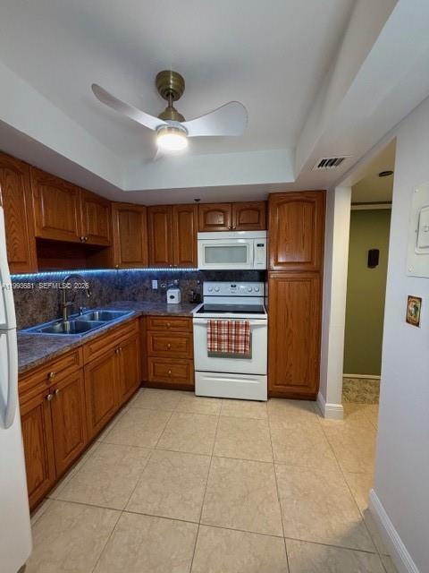 Building Photo - 1100 St Charles Pl