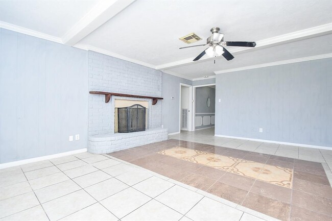 Building Photo - 11627 Bandlon Dr
