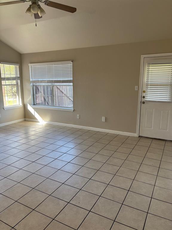 Building Photo - 1410 Bergin Ct