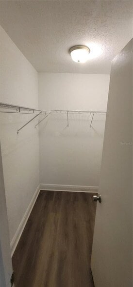 Building Photo - 450 Cart Ct