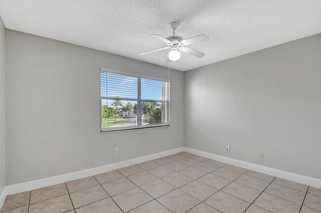Building Photo - 7780 Stone Harbour Dr
