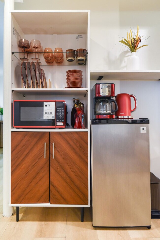 Building Photo - 4203 73rd Ave