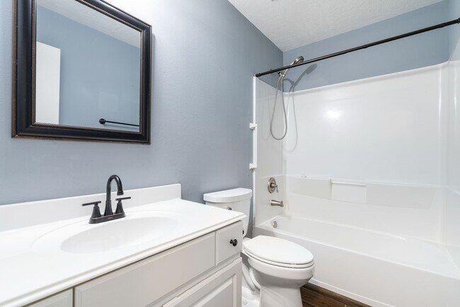 Building Photo - 26 S Vesper Bend Cir