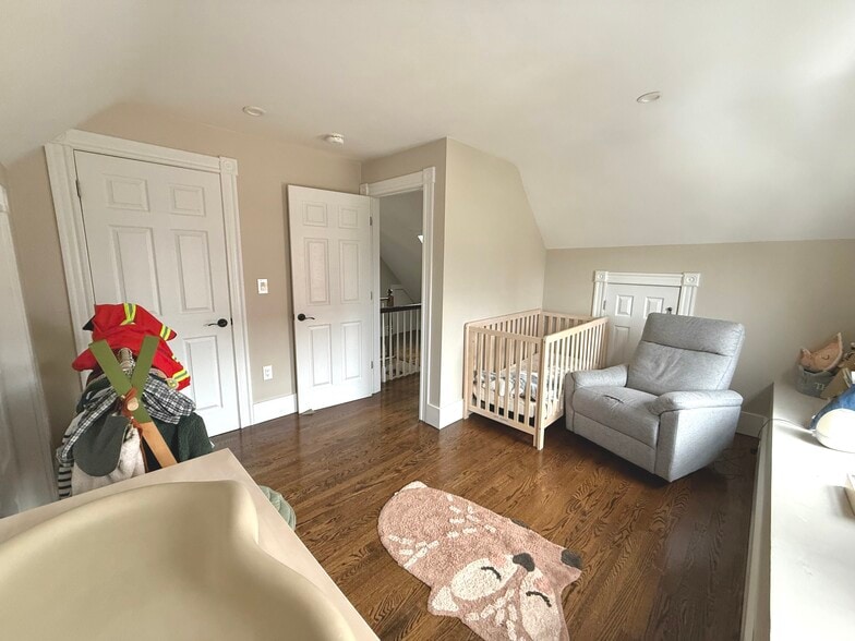 Building Photo - 52 Brastow Ave