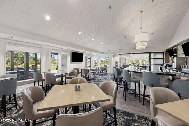 Building Photo - 112 Indian Hammock Ln