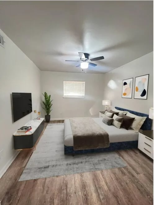 Building Photo - 501 Fuller St